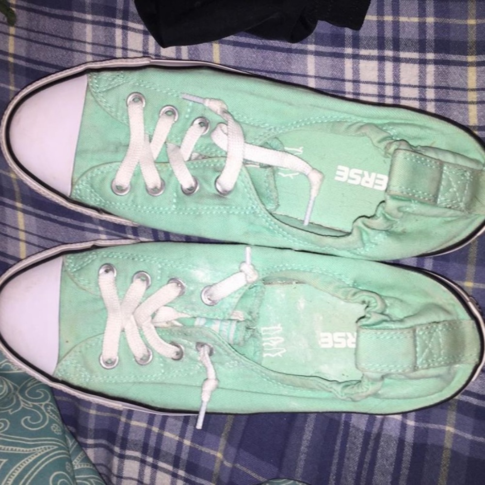 mint shoreline converse